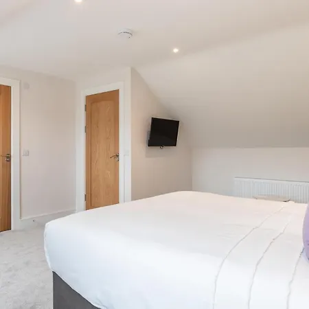 The Hawthorn 3* 丁格尔